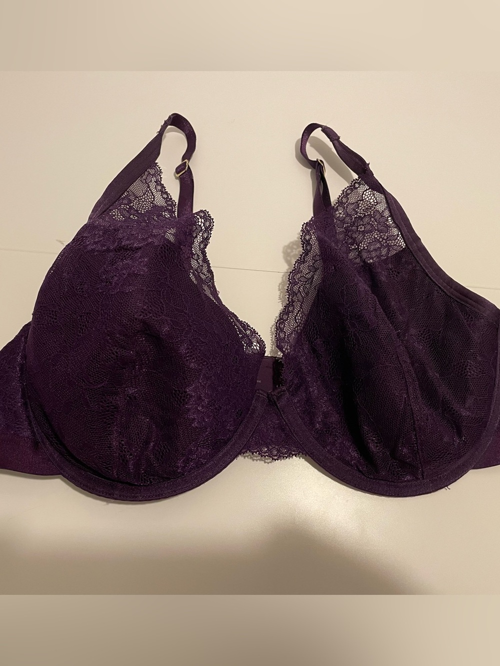 Soma Brand Women's size 40C Lightest Lift Plunge Lace Bra Purple